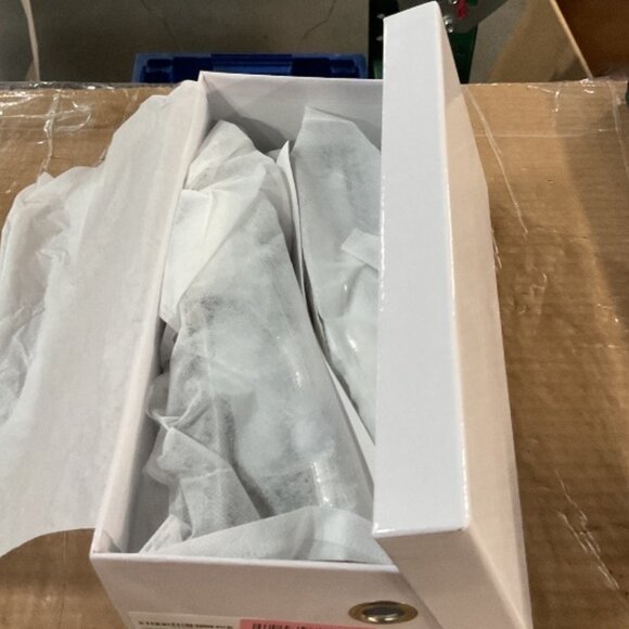 Women's Slingback Kitten Heels Low Heel Pump Sandal Pointed Toe Silver dressy - Picture 6 of 6